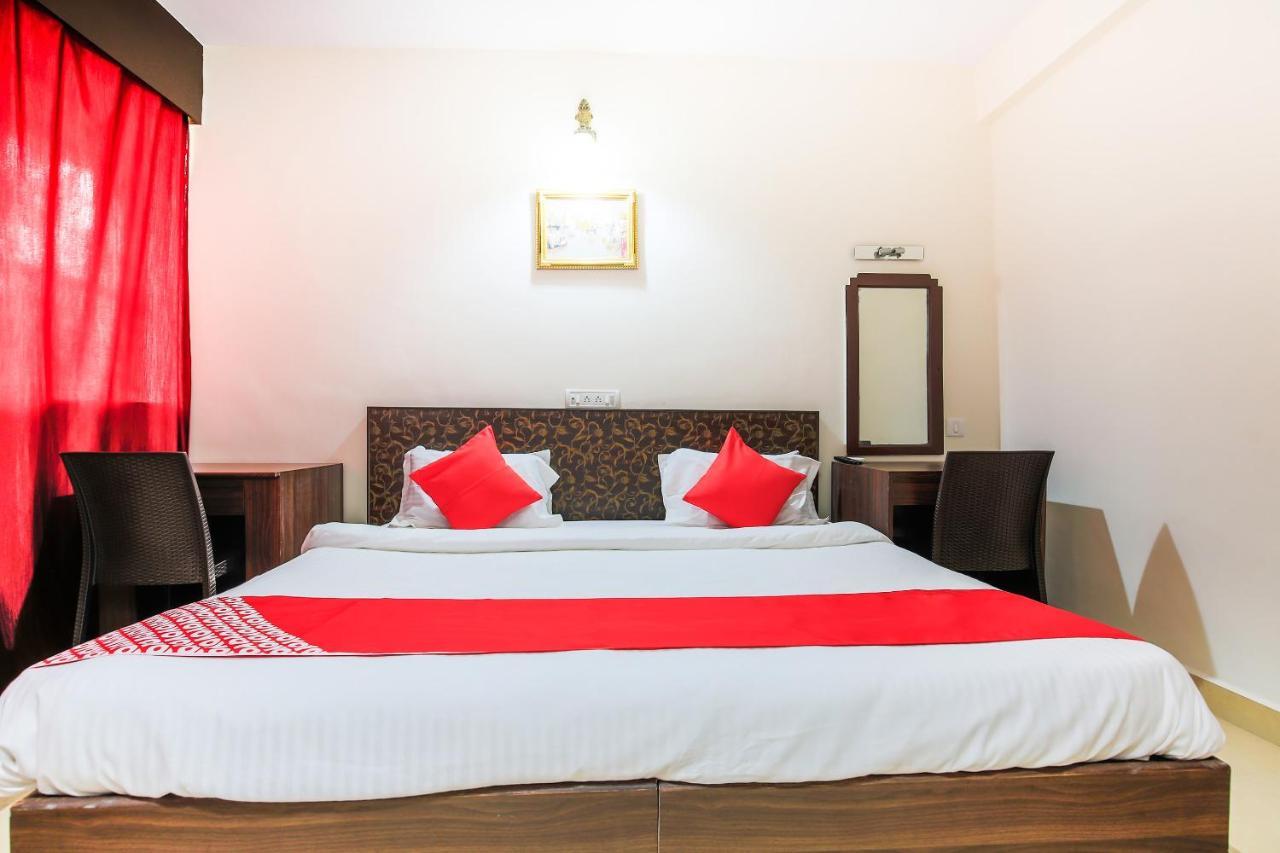 Oyo 18794 Hotel Colva Plaza ภายนอก รูปภาพ
