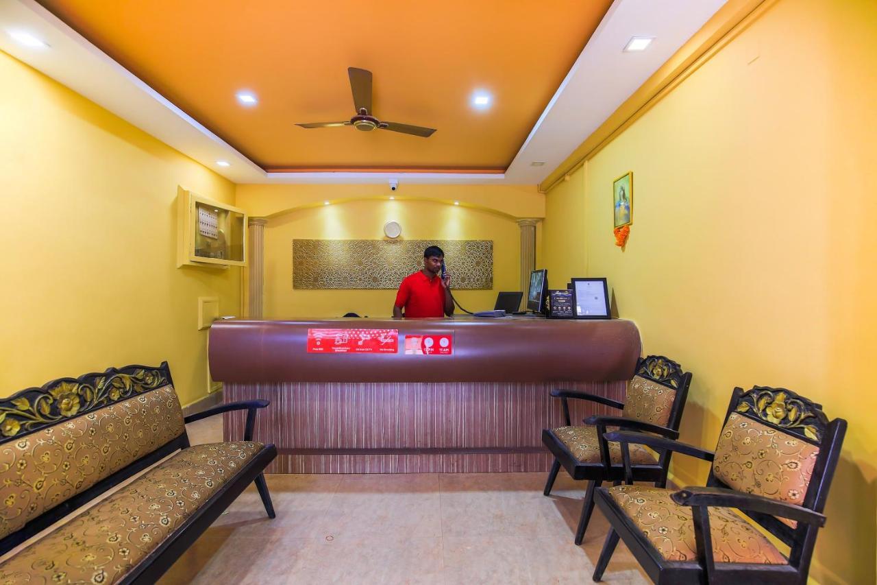 Oyo 18794 Hotel Colva Plaza ภายนอก รูปภาพ